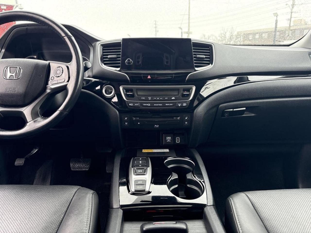 2021 Honda Pilot Touring Honda Certified New Tires Installed Photo