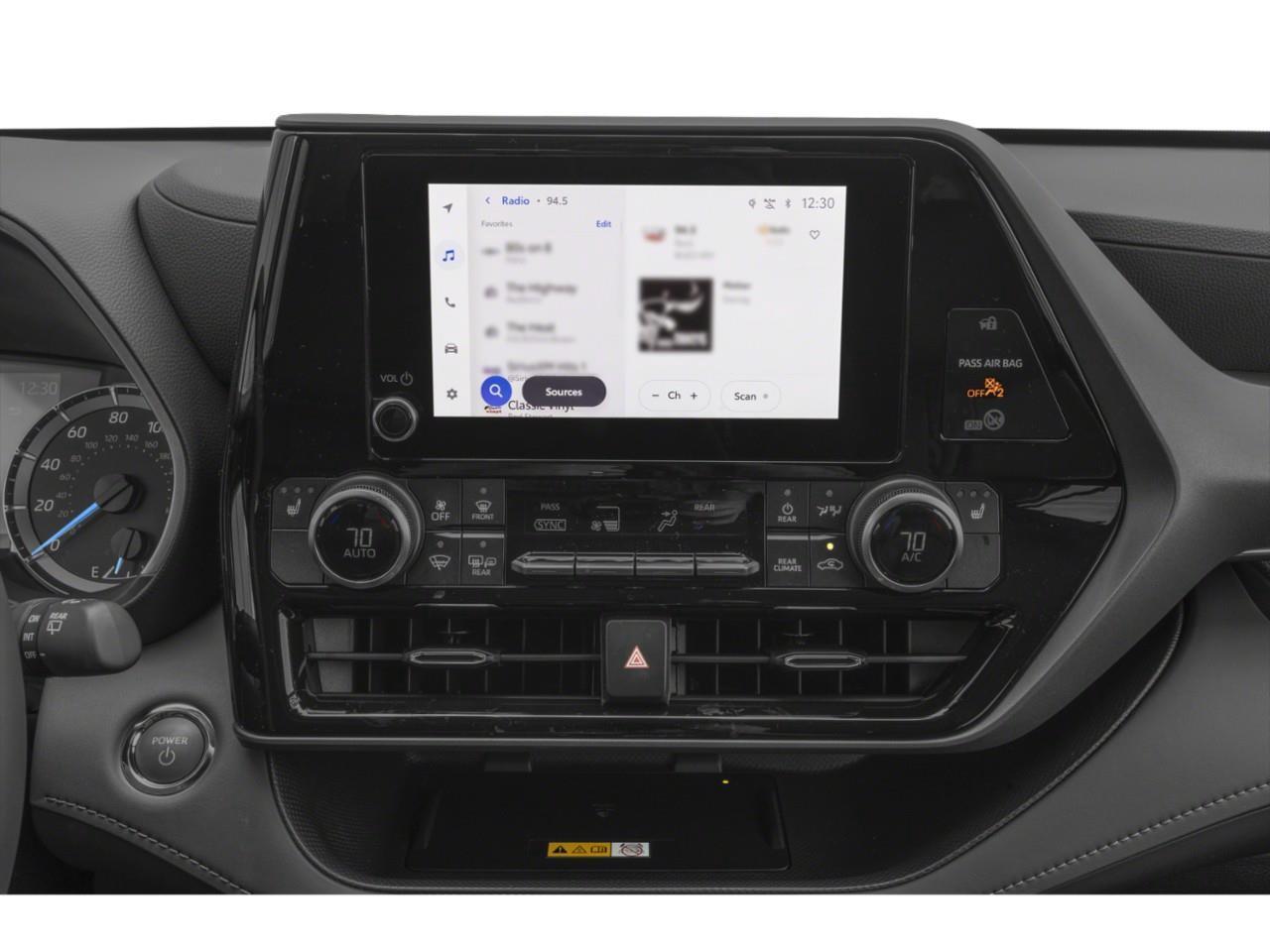 2025 Toyota Highlander Hybrid XLE Photo