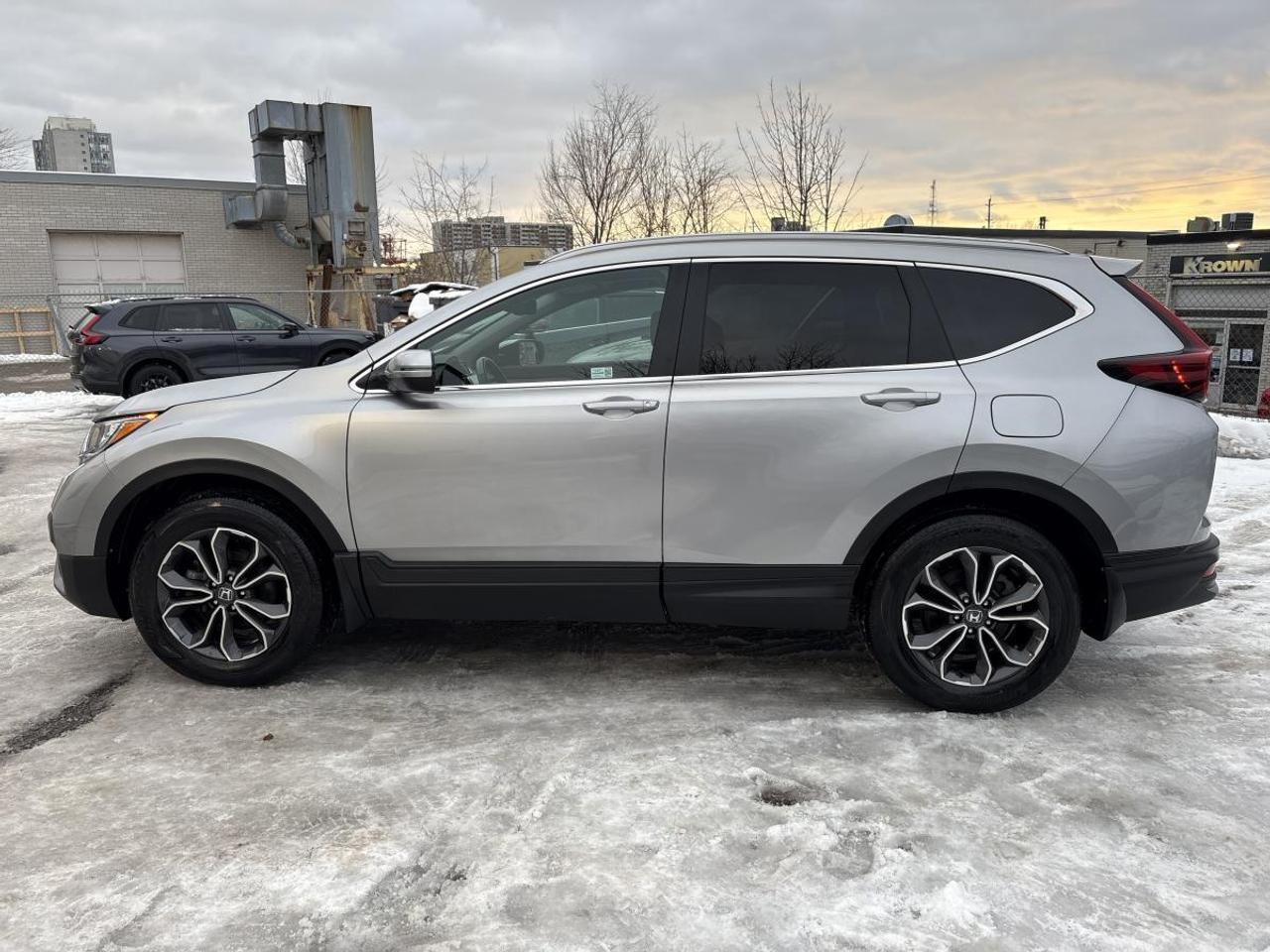 2021 Honda CR-V Ex-L New Brakes and Rotors Installed! Photo4