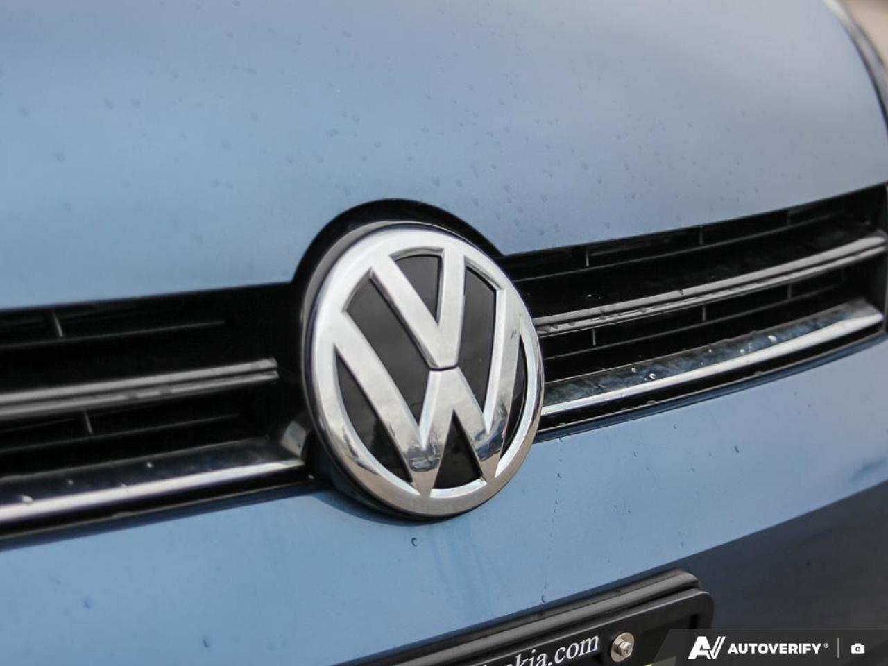 2017 Volkswagen Golf SportWagen GOLF Photo