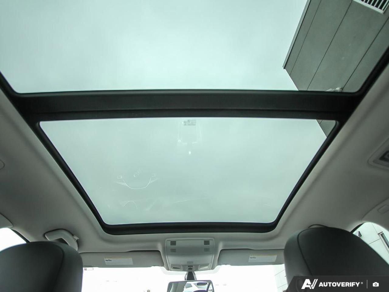 2017 Volkswagen Golf SportWagen GOLF Photo