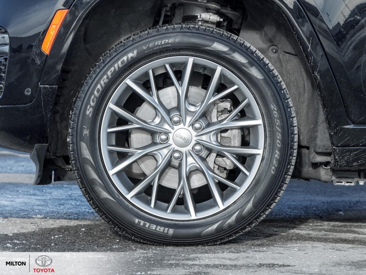 2022 Jeep Grand Cherokee 4xe LEATHER PANORAMIC SUNROOF SEATBACK VIDEO SCREENS M Photo