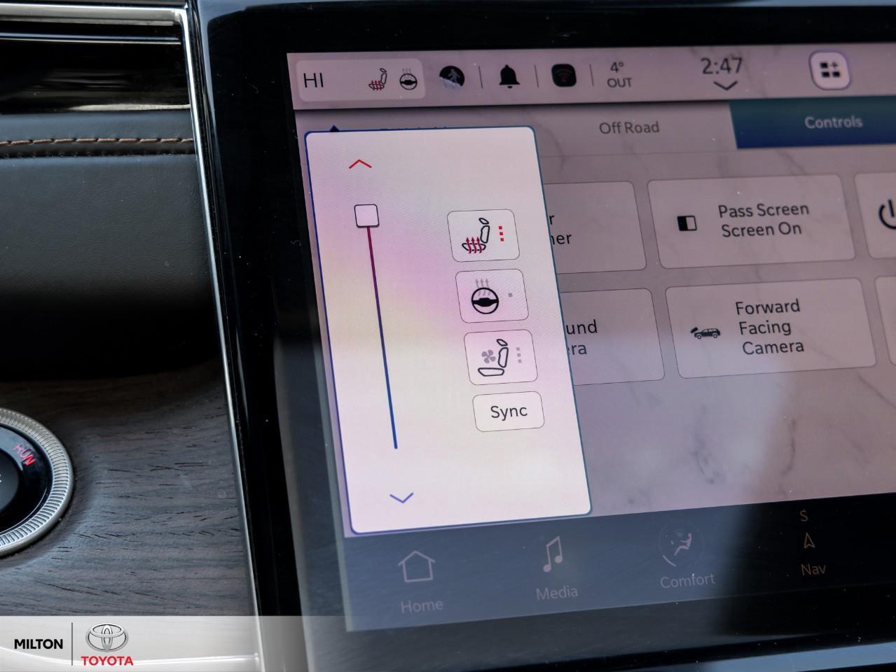 2022 Jeep Grand Cherokee 4xe LEATHER PANORAMIC SUNROOF SEATBACK VIDEO SCREENS M Photo