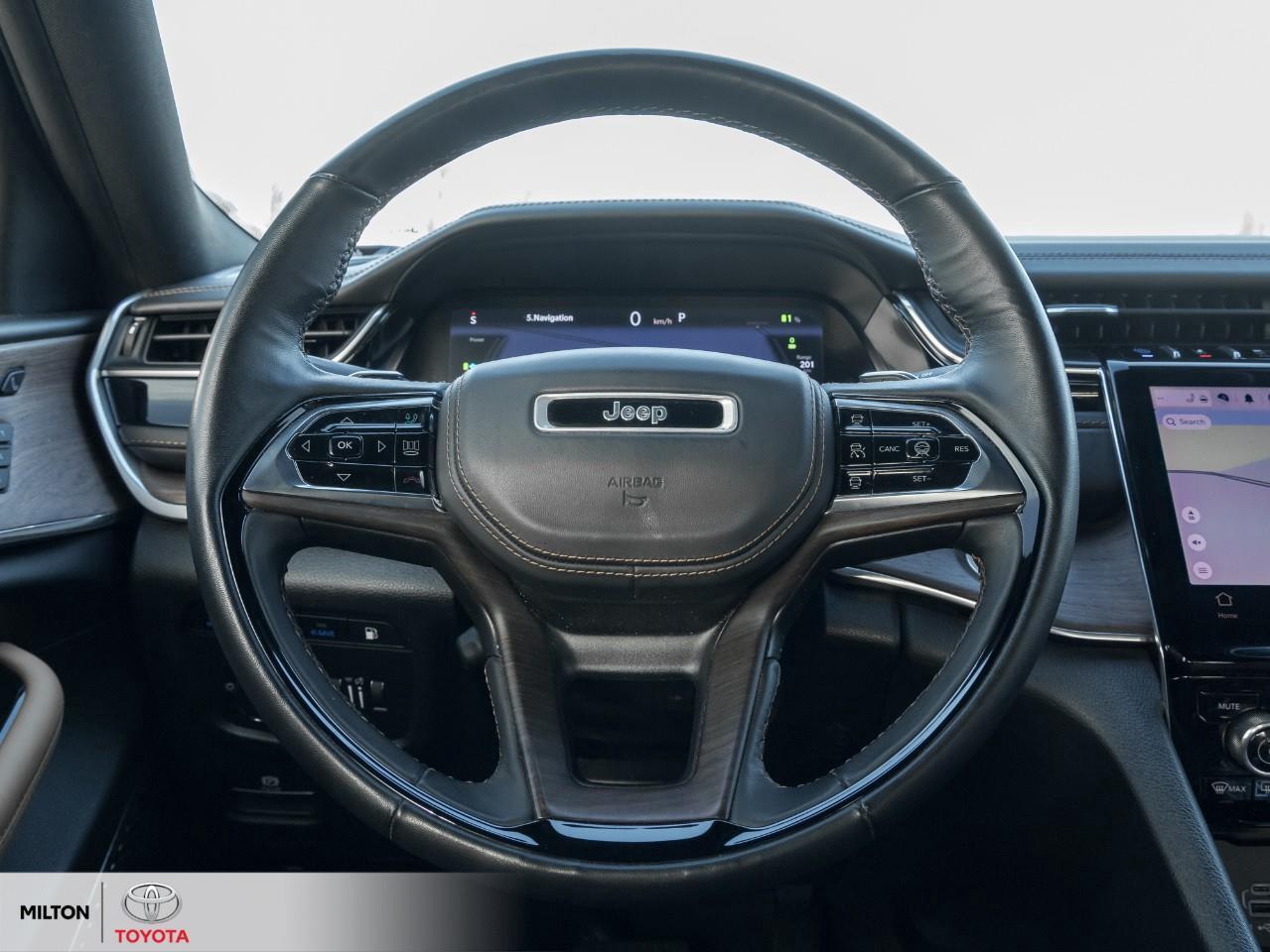 2022 Jeep Grand Cherokee 4xe LEATHER PANORAMIC SUNROOF SEATBACK VIDEO SCREENS M Photo