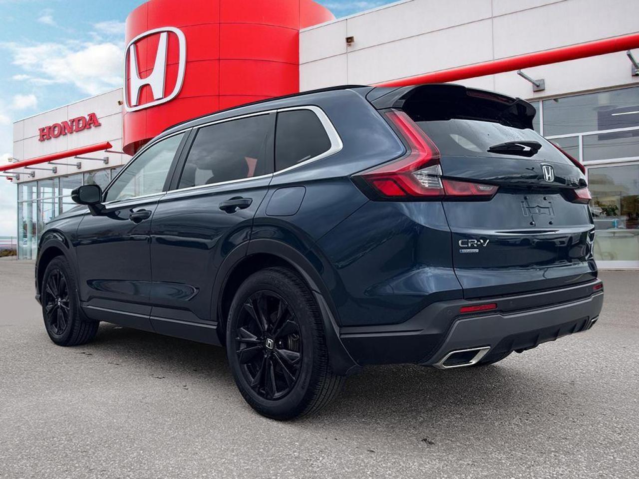 2025 Honda CR-V Hybrid Touring Photo