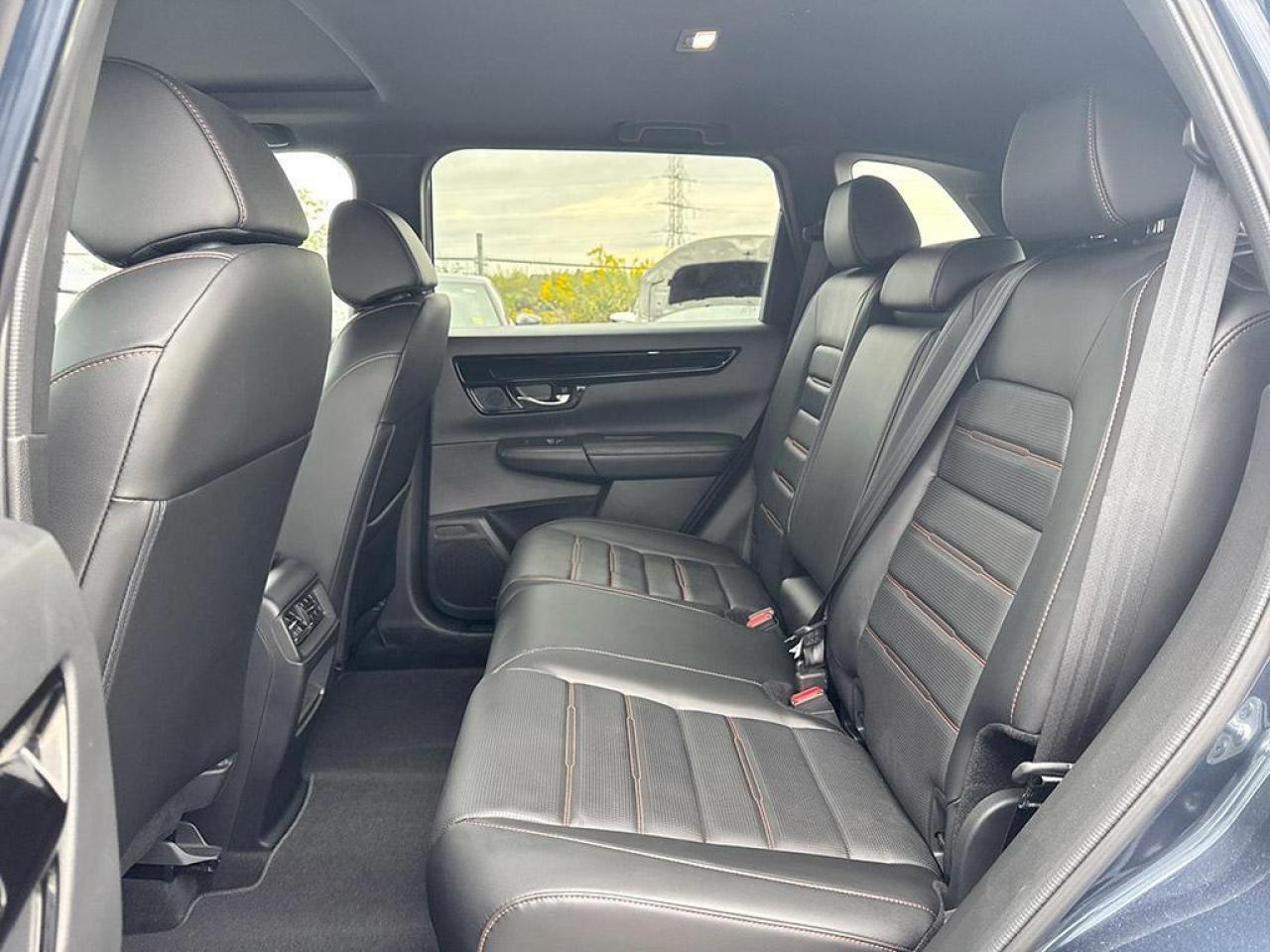 2025 Honda CR-V Hybrid Touring Photo