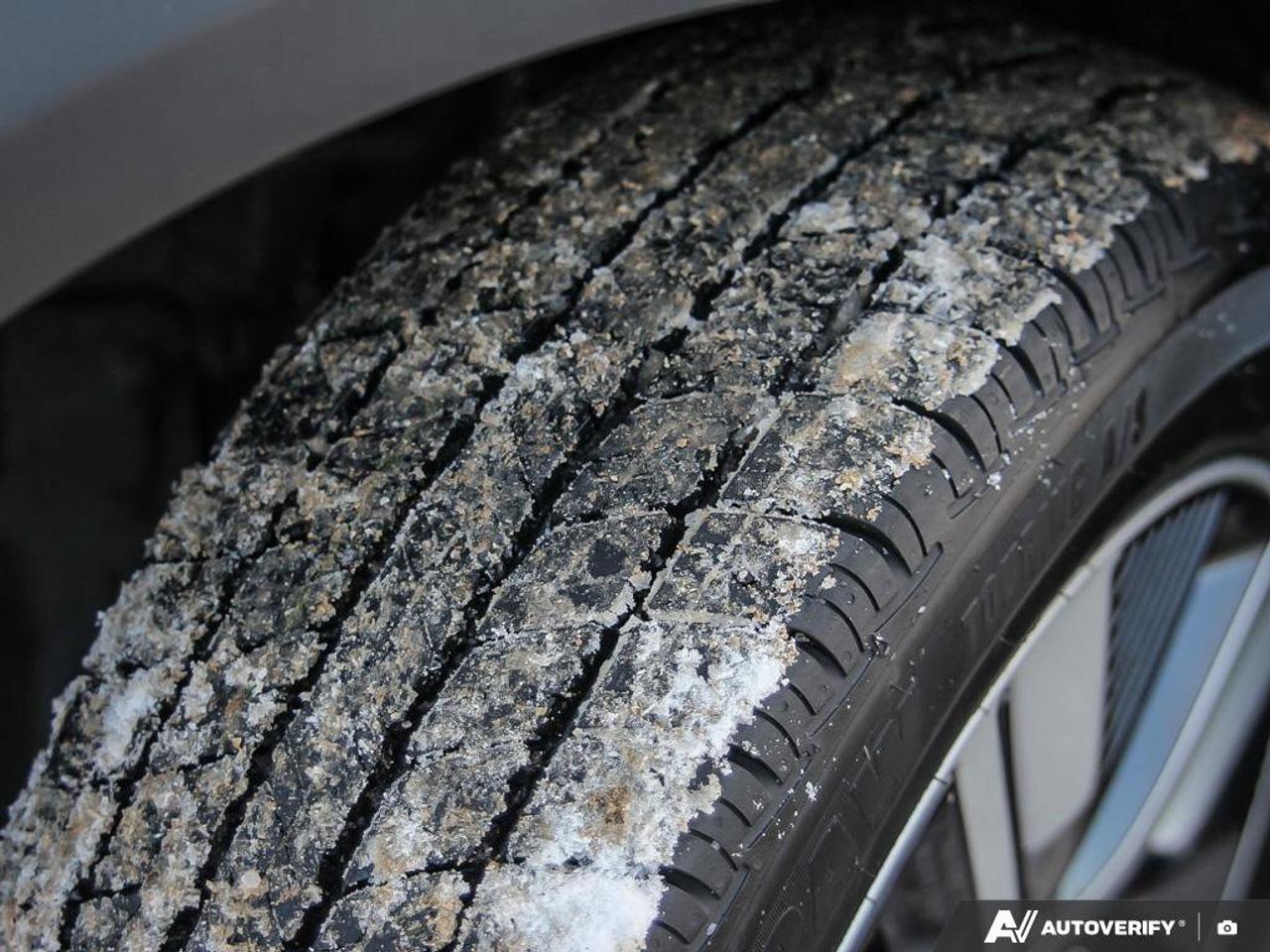 2020 Kia NIRO EX PREM   Push Button   Heated Seats  Apple CarPla Photo