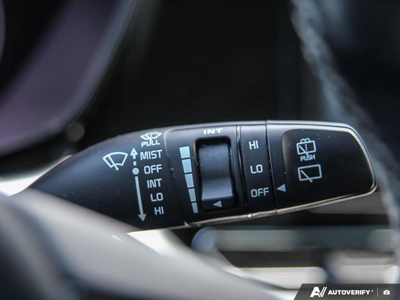 2020 Kia NIRO EX PREM   Push Button   Heated Seats  Apple CarPla Photo