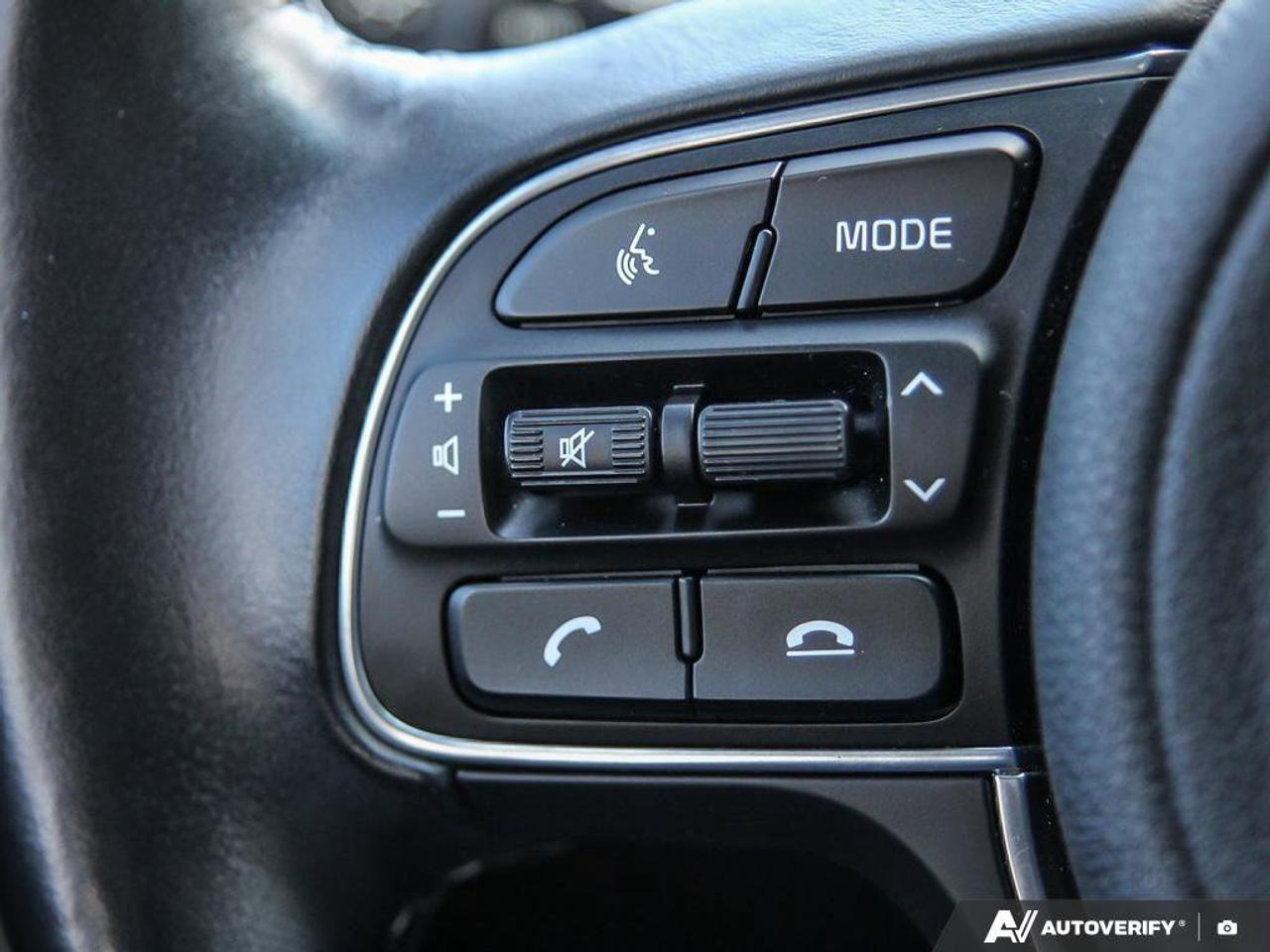 2020 Kia NIRO EX PREM   Push Button   Heated Seats  Apple CarPla Photo