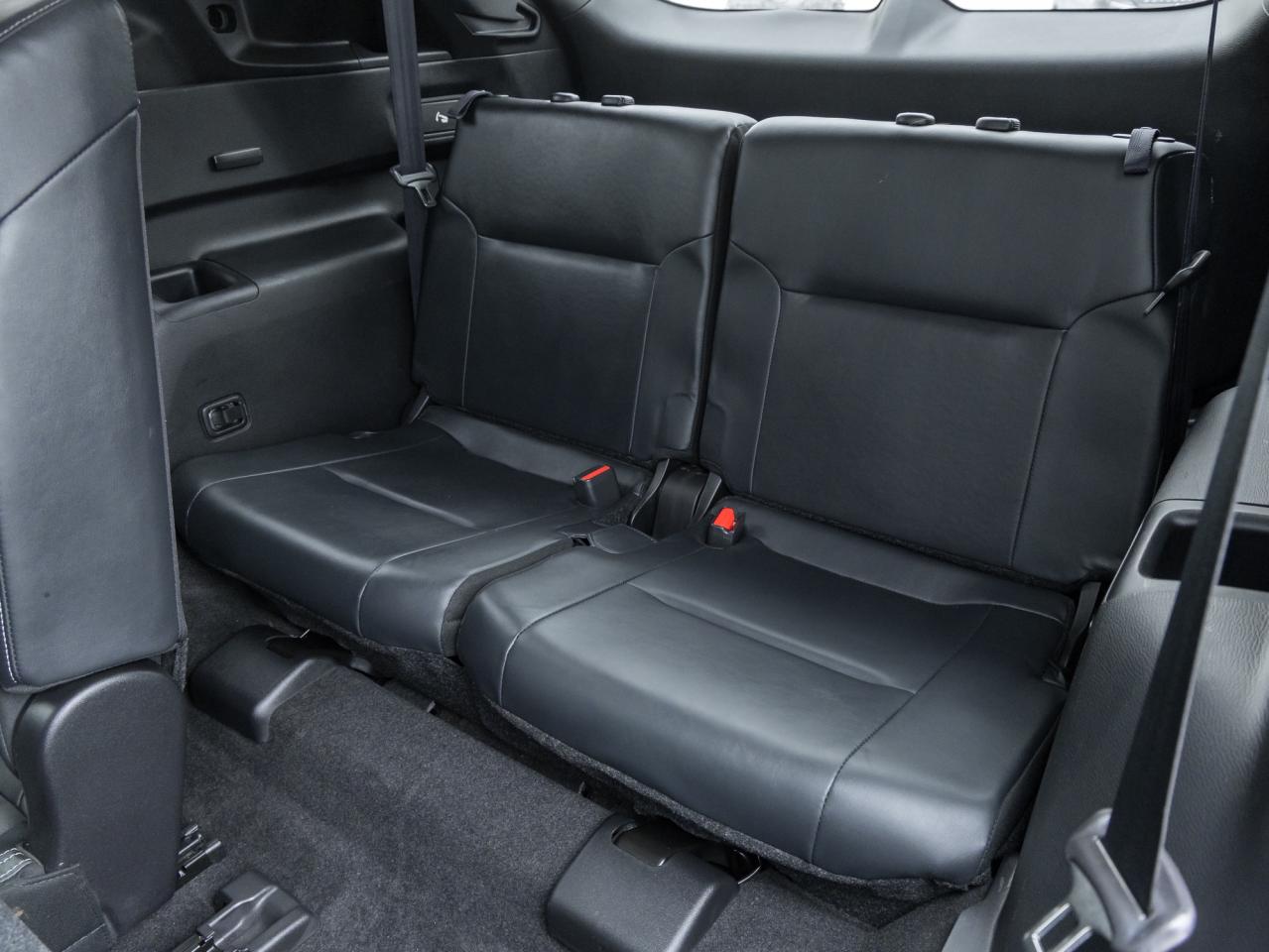 2022 Mitsubishi Outlander LE Premium S-AWC   CPO FINANCE RATES FOR 0.90% Photo