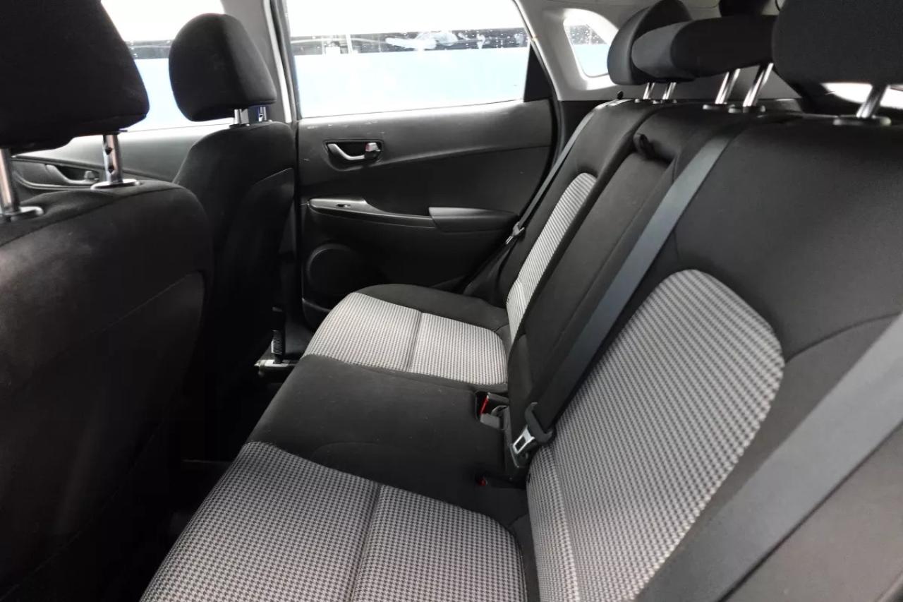 2020 Hyundai KONA PREFERRED   HEATED SEATS   HEATED WHEEL   APPLE CA Photo