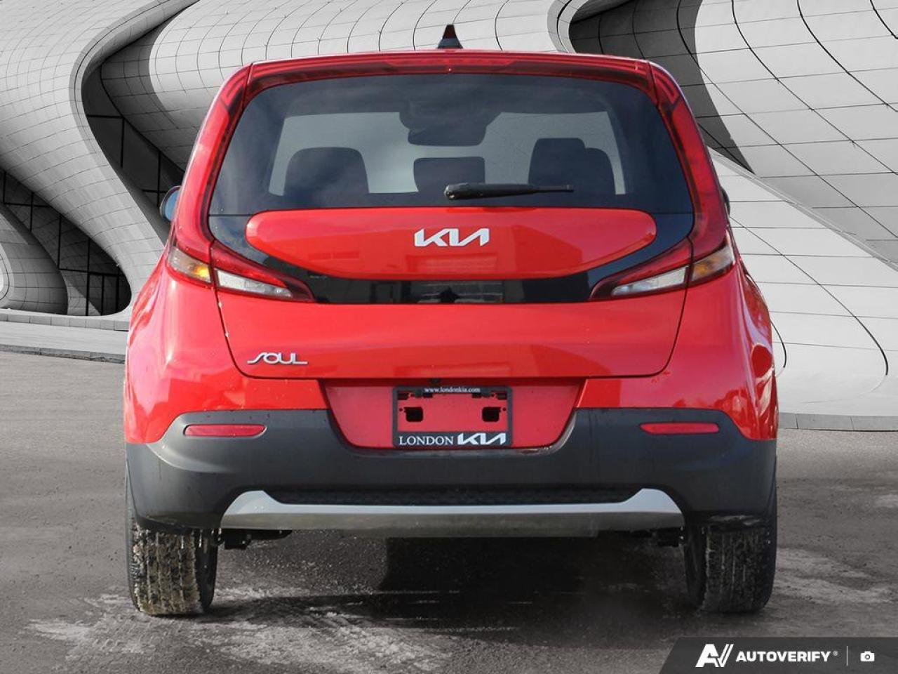 2022 Kia Soul EX   Apple CarPlay   Backup Camera   Heated Seats Photo3