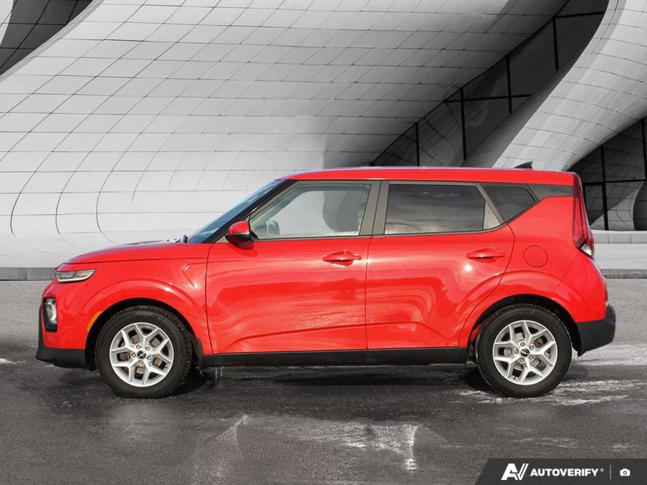 2022 Kia Soul EX   Apple CarPlay   Backup Camera   Heated Seats Photo