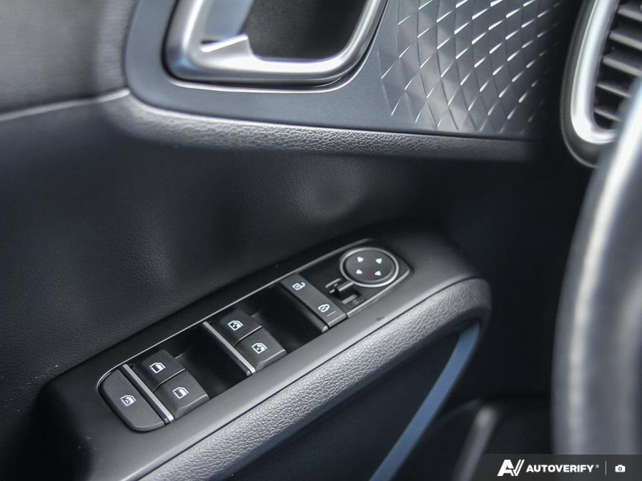 2022 Kia Soul EX   Apple CarPlay   Backup Camera   Heated Seats Photo