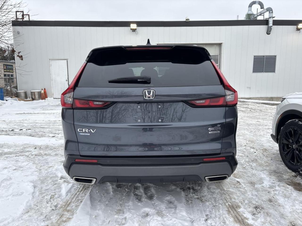 2024 Honda CR-V Hybrid Touring Honda Certified 7YR/160K Warranty Photo2