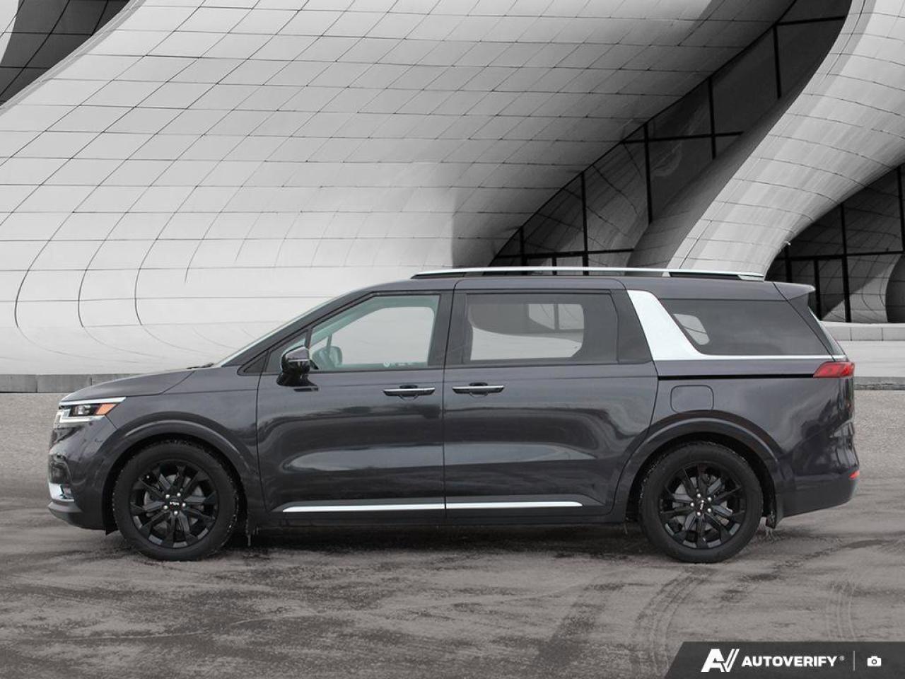 2022 Kia Carnival SX   Power Doors & Tailgate   Sunroof   Apple CarP Photo