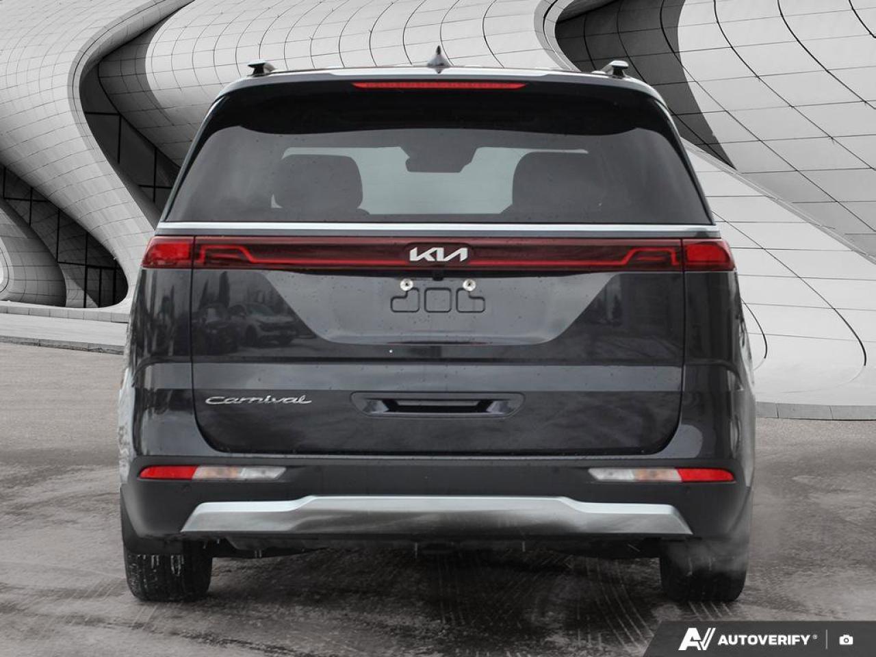 2022 Kia Carnival SX   Power Doors & Tailgate   Sunroof   Apple CarP Photo