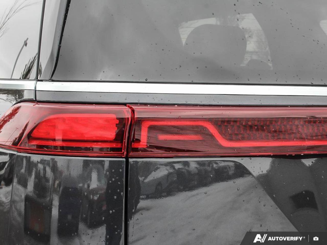 2022 Kia Carnival SX   Power Doors & Tailgate   Sunroof   Apple CarP Photo