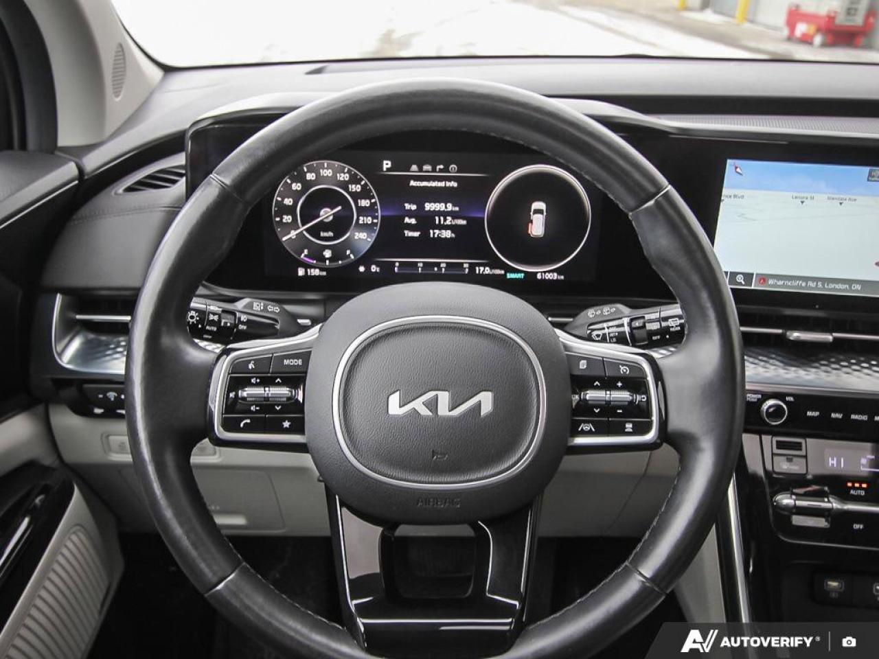 2022 Kia Carnival SX   Power Doors & Tailgate   Sunroof   Apple CarP Photo