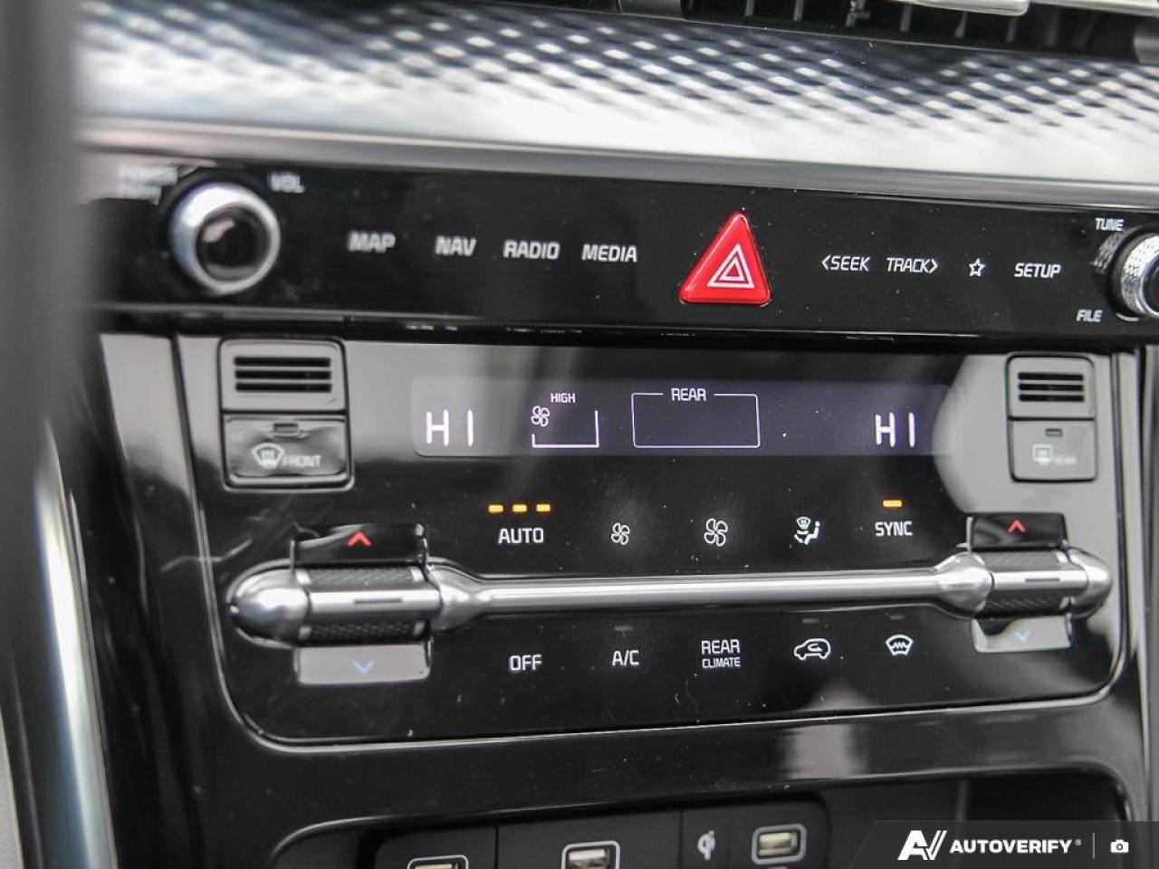 2022 Kia Carnival SX   Power Doors & Tailgate   Sunroof   Apple CarP Photo