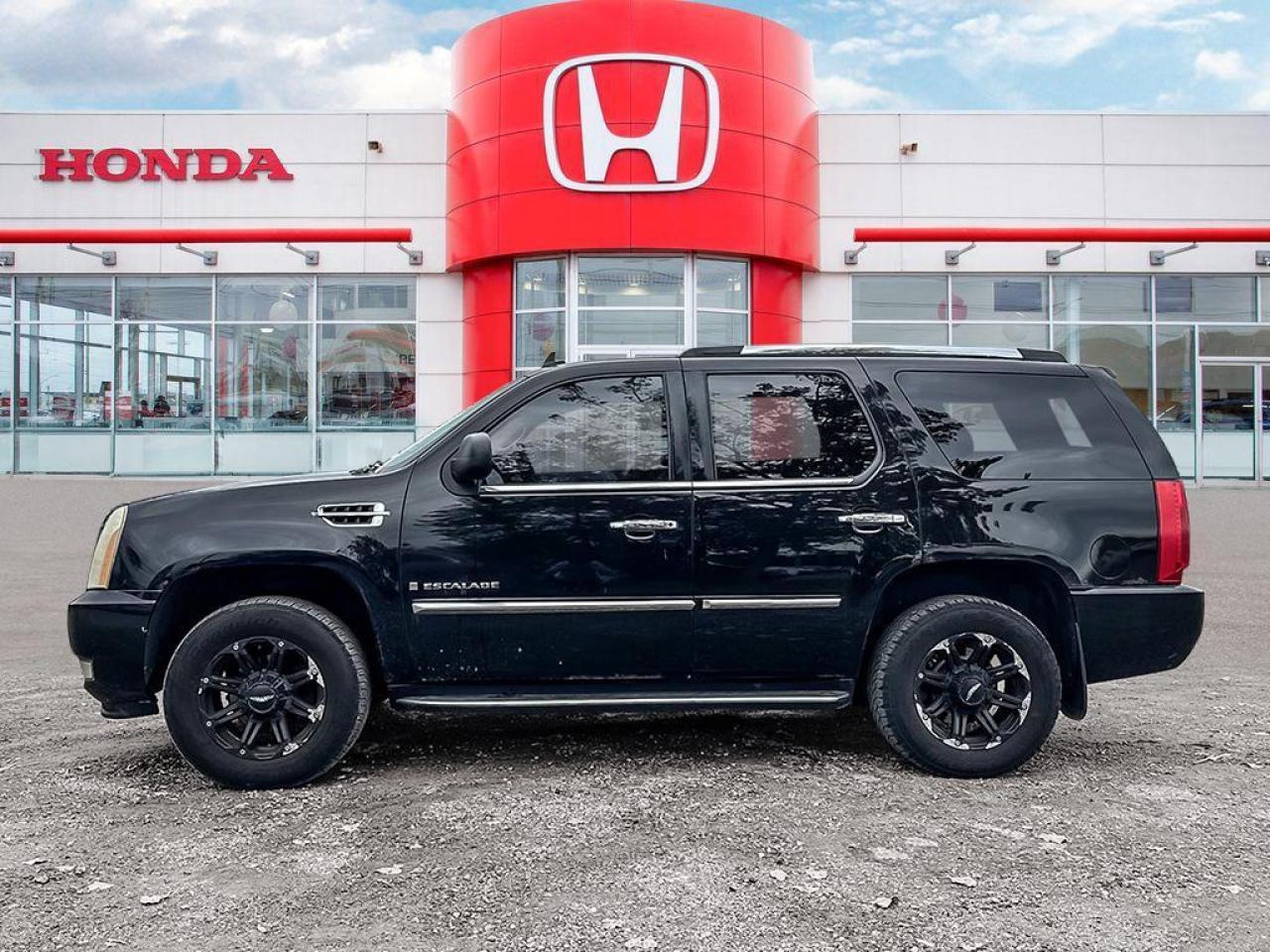 2008 Cadillac Escalade Base Photo2