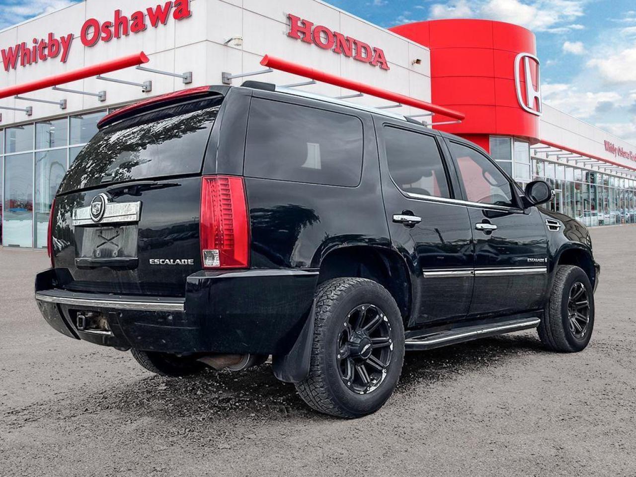 2008 Cadillac Escalade Base Photo