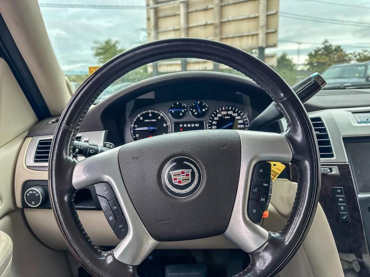 2008 Cadillac Escalade Base Photo