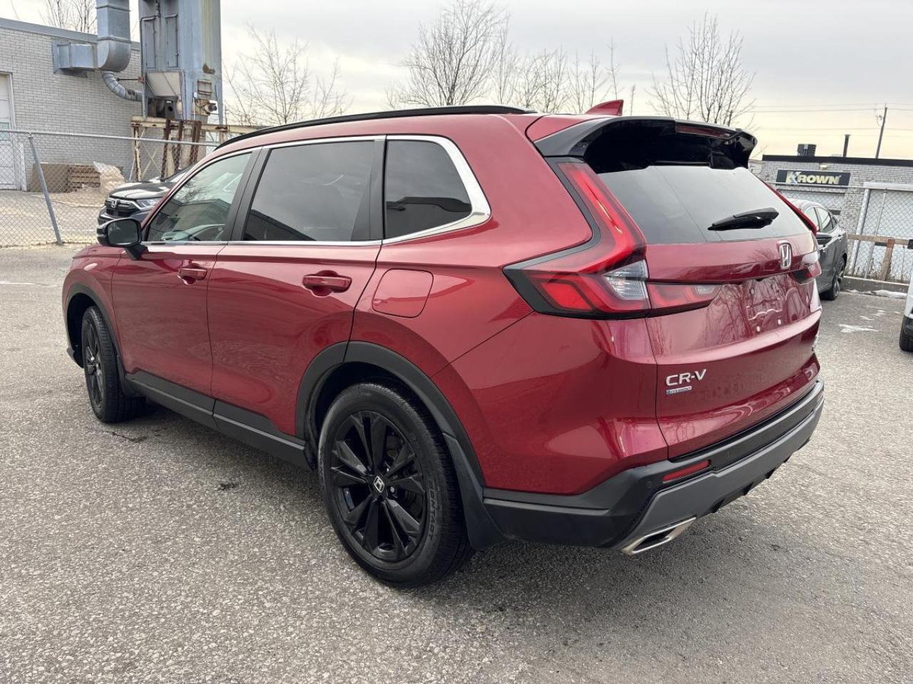 2023 Honda CR-V Hybrid Touring Photo