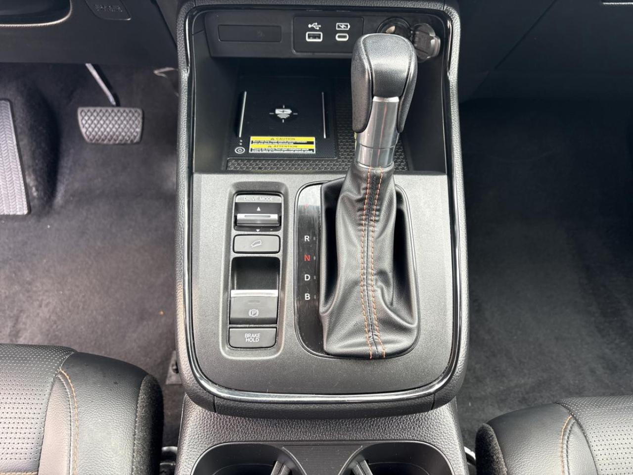 2023 Honda CR-V Hybrid Touring Photo