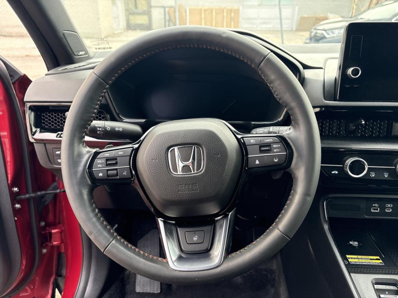 2023 Honda CR-V Hybrid Touring Photo