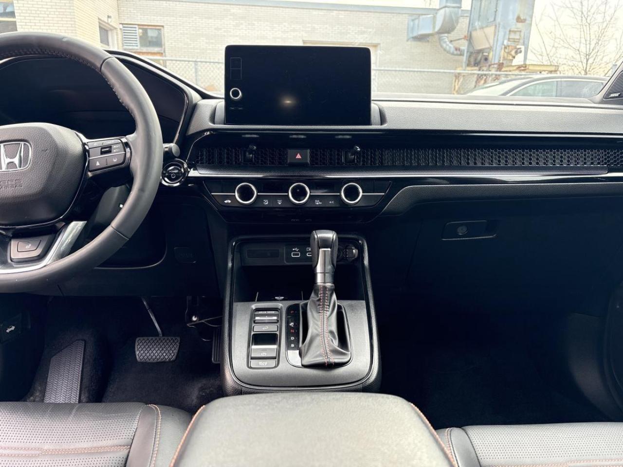 2023 Honda CR-V Hybrid Touring Photo