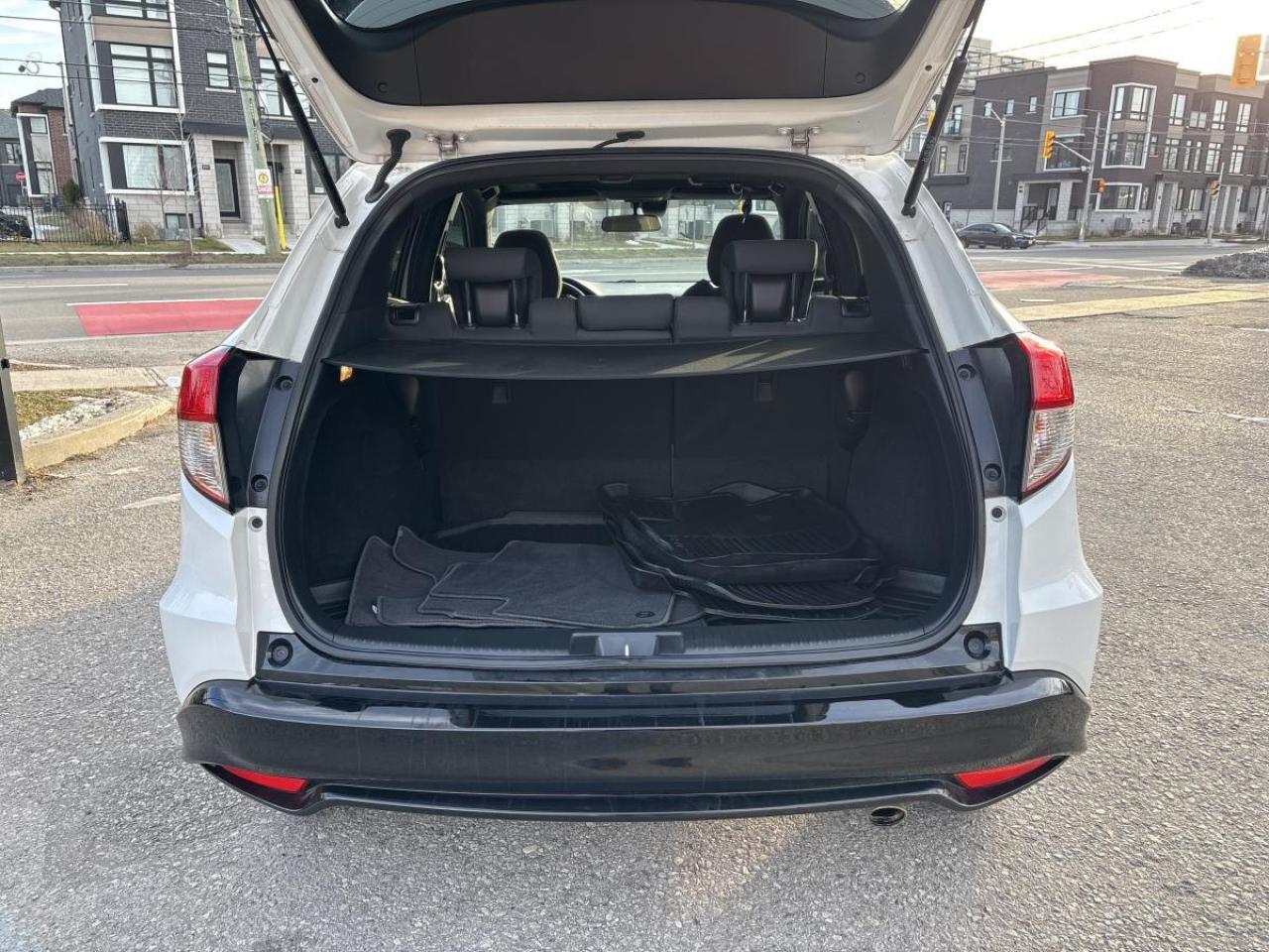 2022 Honda HR-V Sport Photo