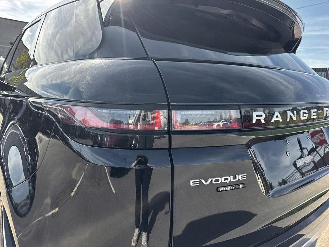 2020 Land Rover Range Rover Evoque S Photo