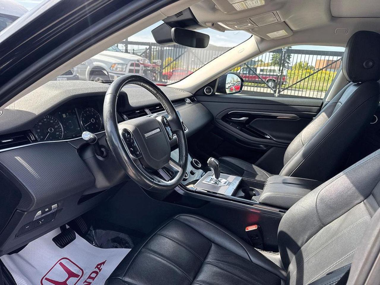 2020 Land Rover Range Rover Evoque S Photo