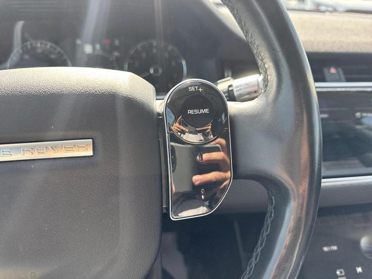 2020 Land Rover Range Rover Evoque S Photo