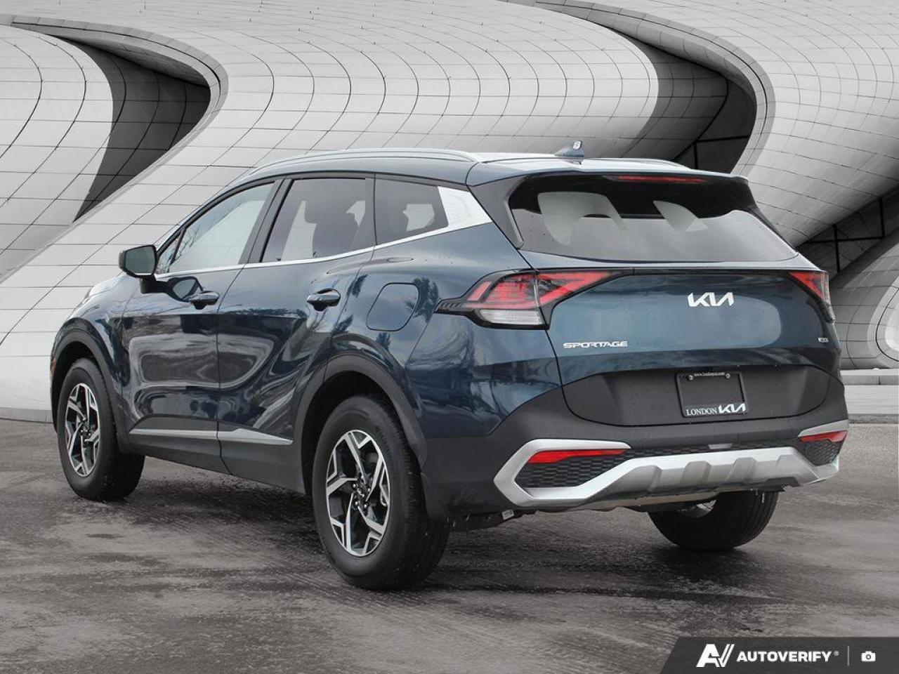 2025 Kia Sportage LX   AWD   Heated Seats   Apple CarPlay   Backup C Photo