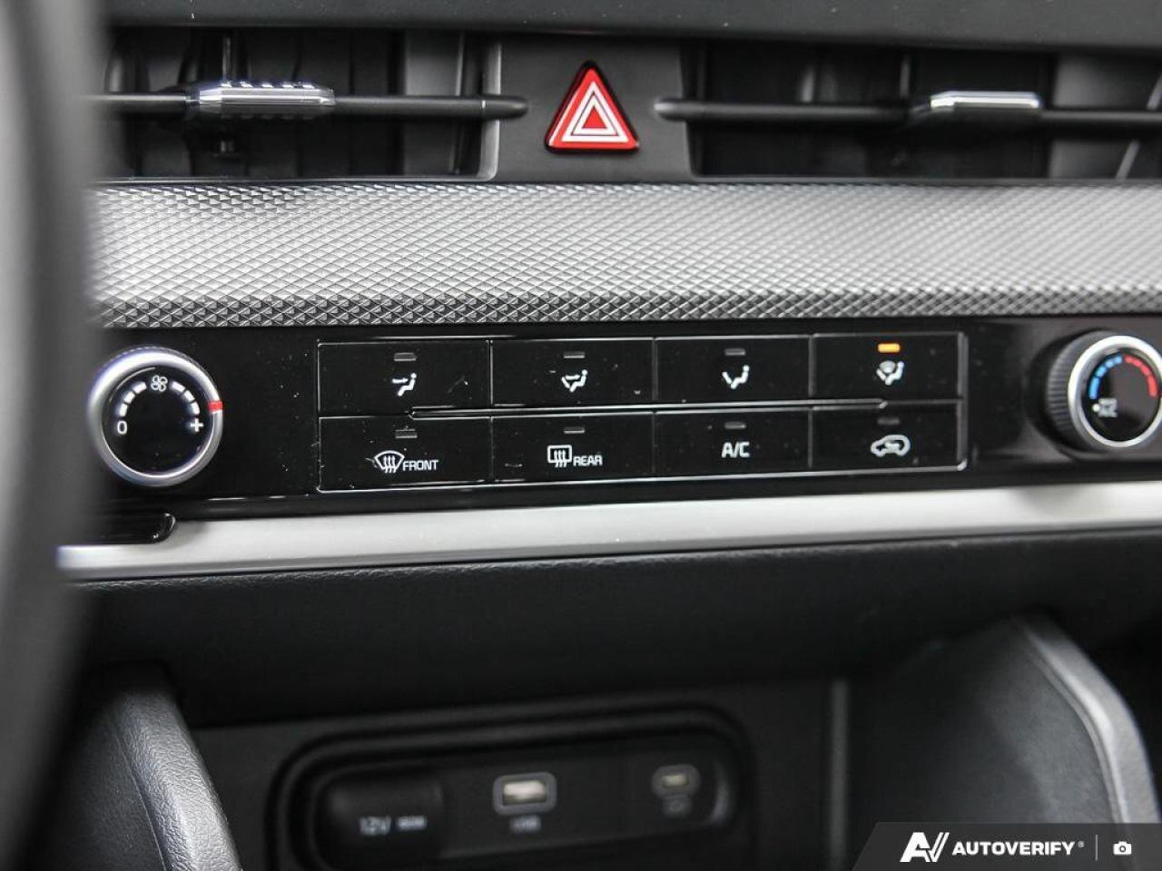 2025 Kia Sportage LX   AWD   Heated Seats   Apple CarPlay   Backup C Photo