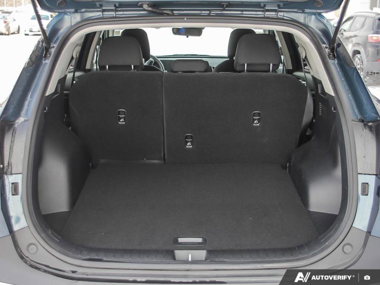 2025 Kia Sportage LX   AWD   Heated Seats   Apple CarPlay   Backup C Photo