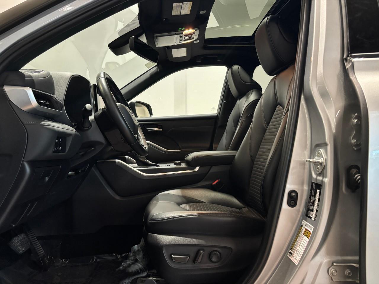 2023 Toyota Highlander XSE Photo