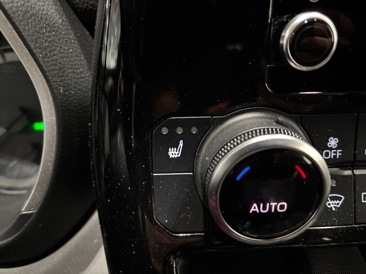 2023 Toyota Highlander XSE Photo