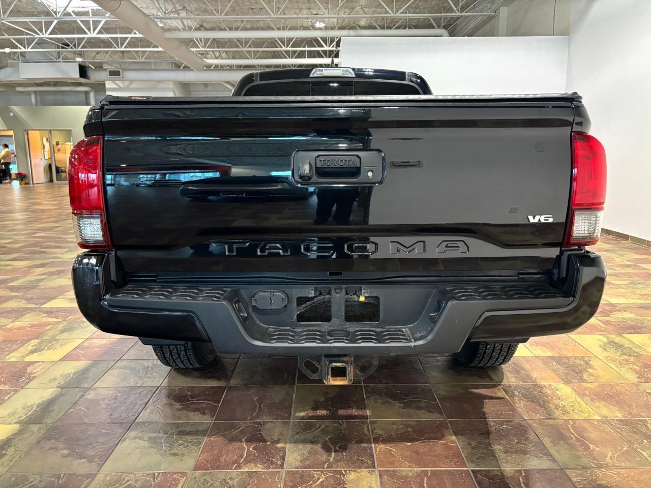 2019 Toyota Tacoma SR5 V6 Photo