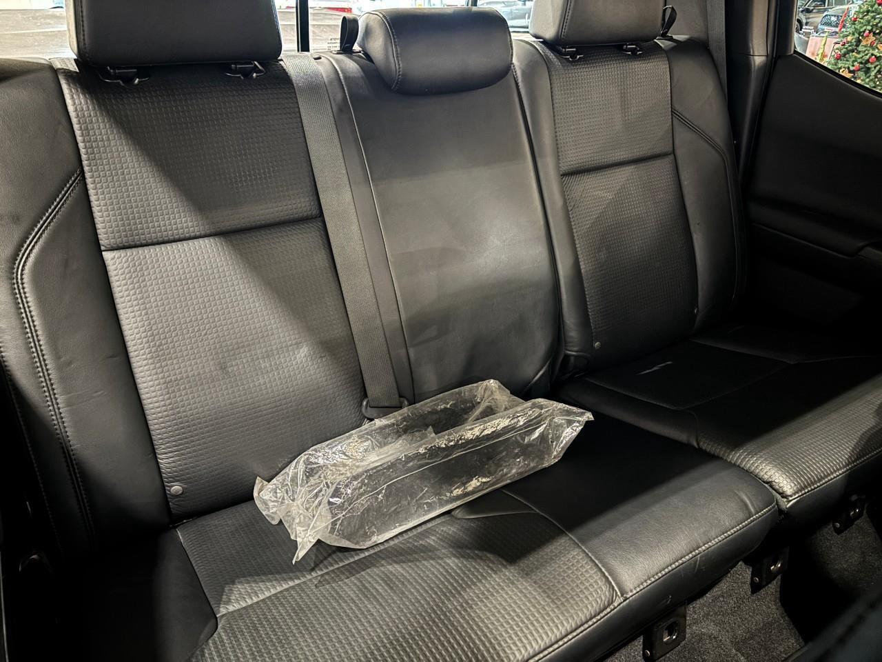 2019 Toyota Tacoma SR5 V6 Photo