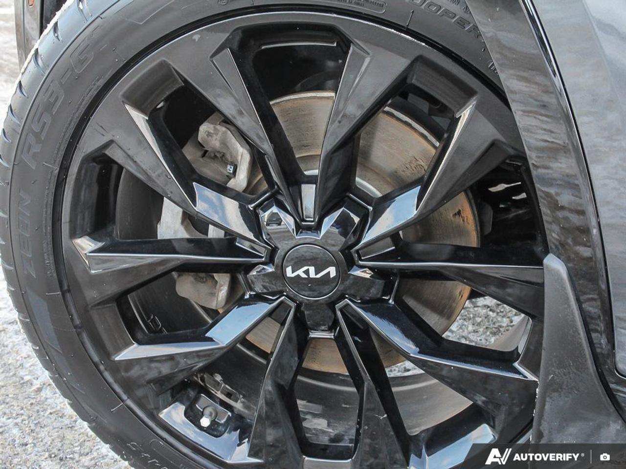 2022 Kia Sorento EX   Apple CarPlay   Backup Camera   Heated Seats Photo