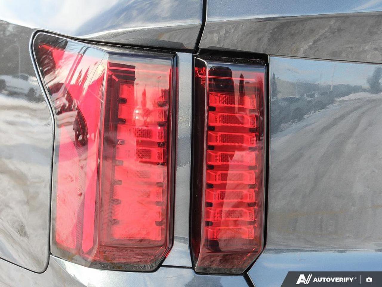 2022 Kia Sorento EX   Apple CarPlay   Backup Camera   Heated Seats Photo