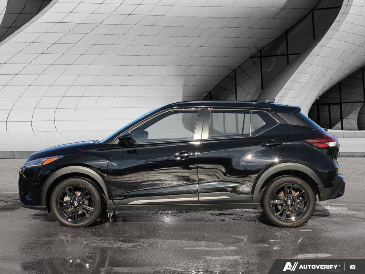 2024 Nissan Kicks SR   Apple CarPlay   Heated Seats   BackUp Camera Photo