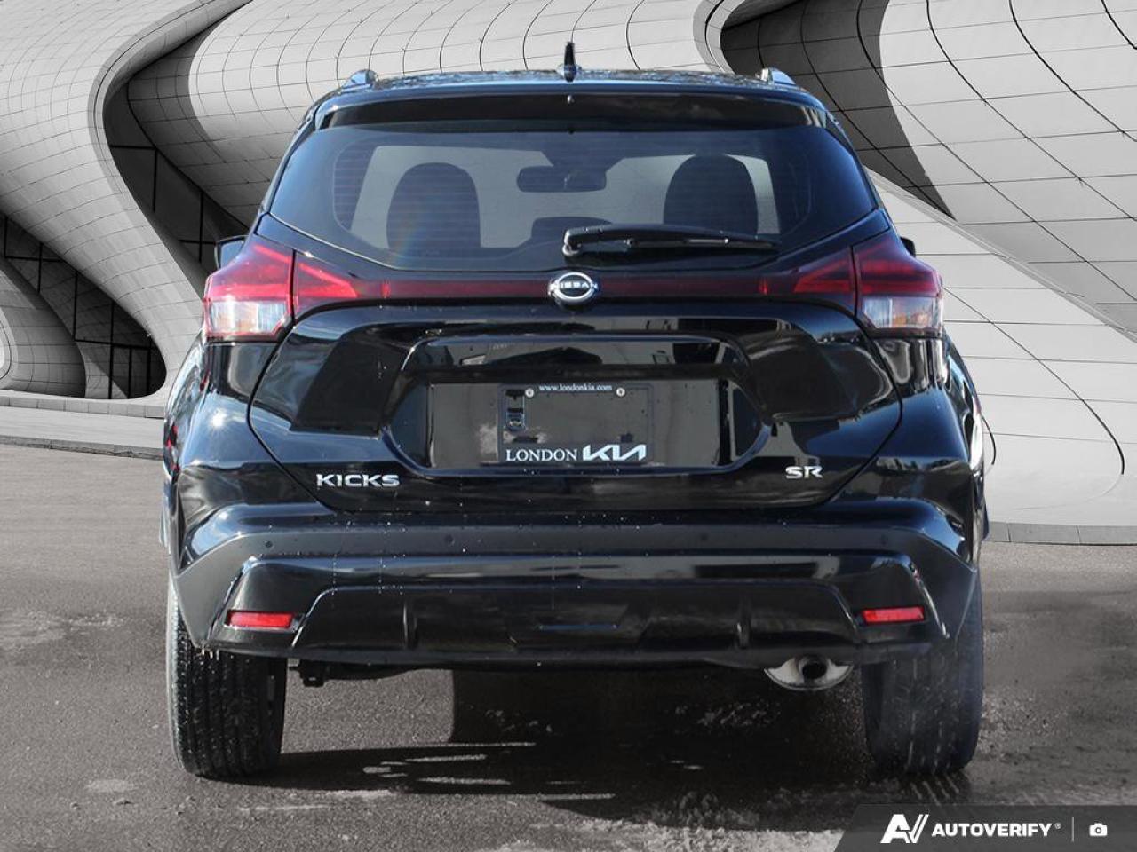 2024 Nissan Kicks SR   Apple CarPlay   Heated Seats   BackUp Camera Photo