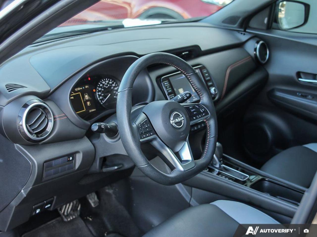 2024 Nissan Kicks SR   Apple CarPlay   Heated Seats   BackUp Camera Photo