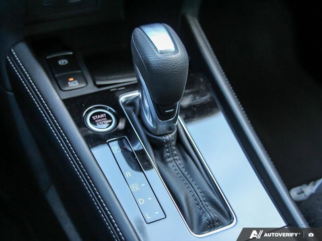 2024 Nissan Kicks SR   Apple CarPlay   Heated Seats   BackUp Camera Photo