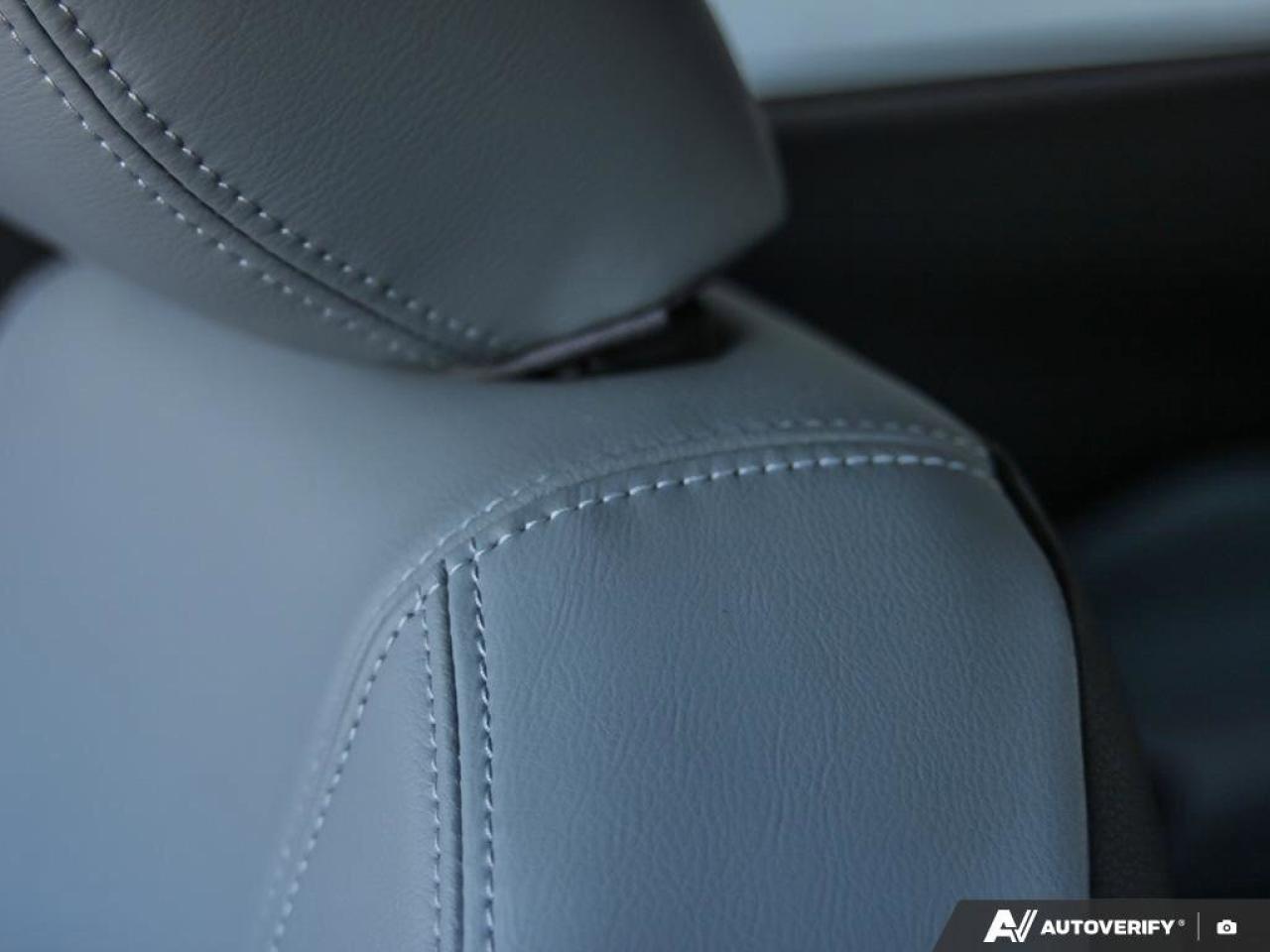 2024 Nissan Kicks SR   Apple CarPlay   Heated Seats   BackUp Camera Photo