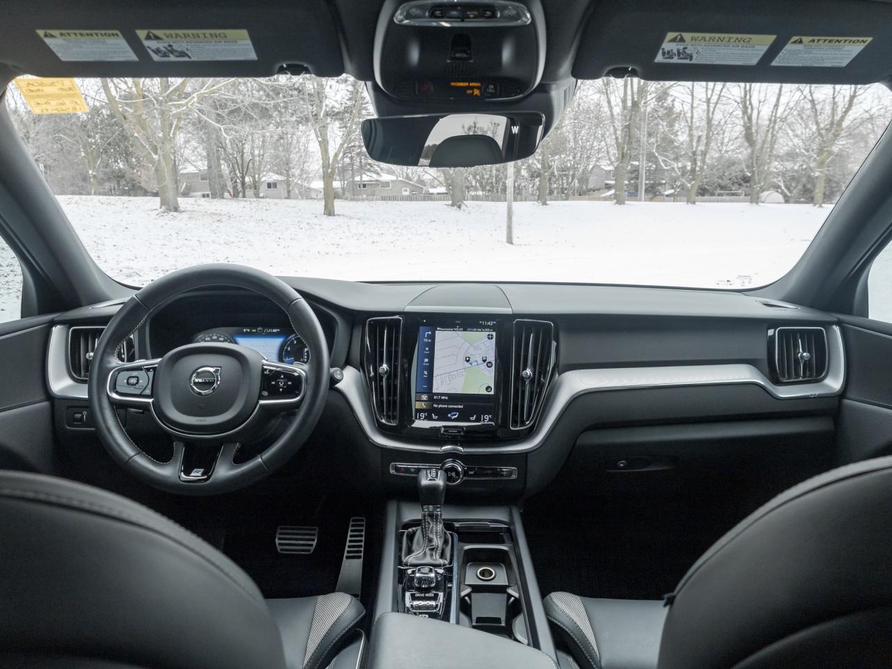 2020 Volvo XC60 T6 AWD R-Design POLESTAR  22' ALLOY WHEELS  LOW KM Photo